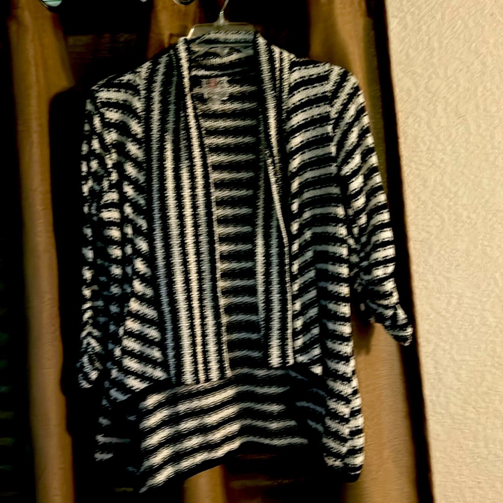 Cardigan sweater